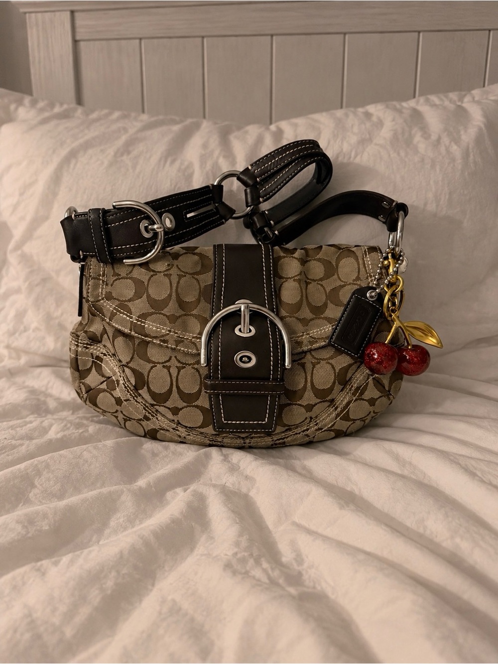 Coach Soho Signature Buckle Flap Hobo Shoulder Bag Brown & Black